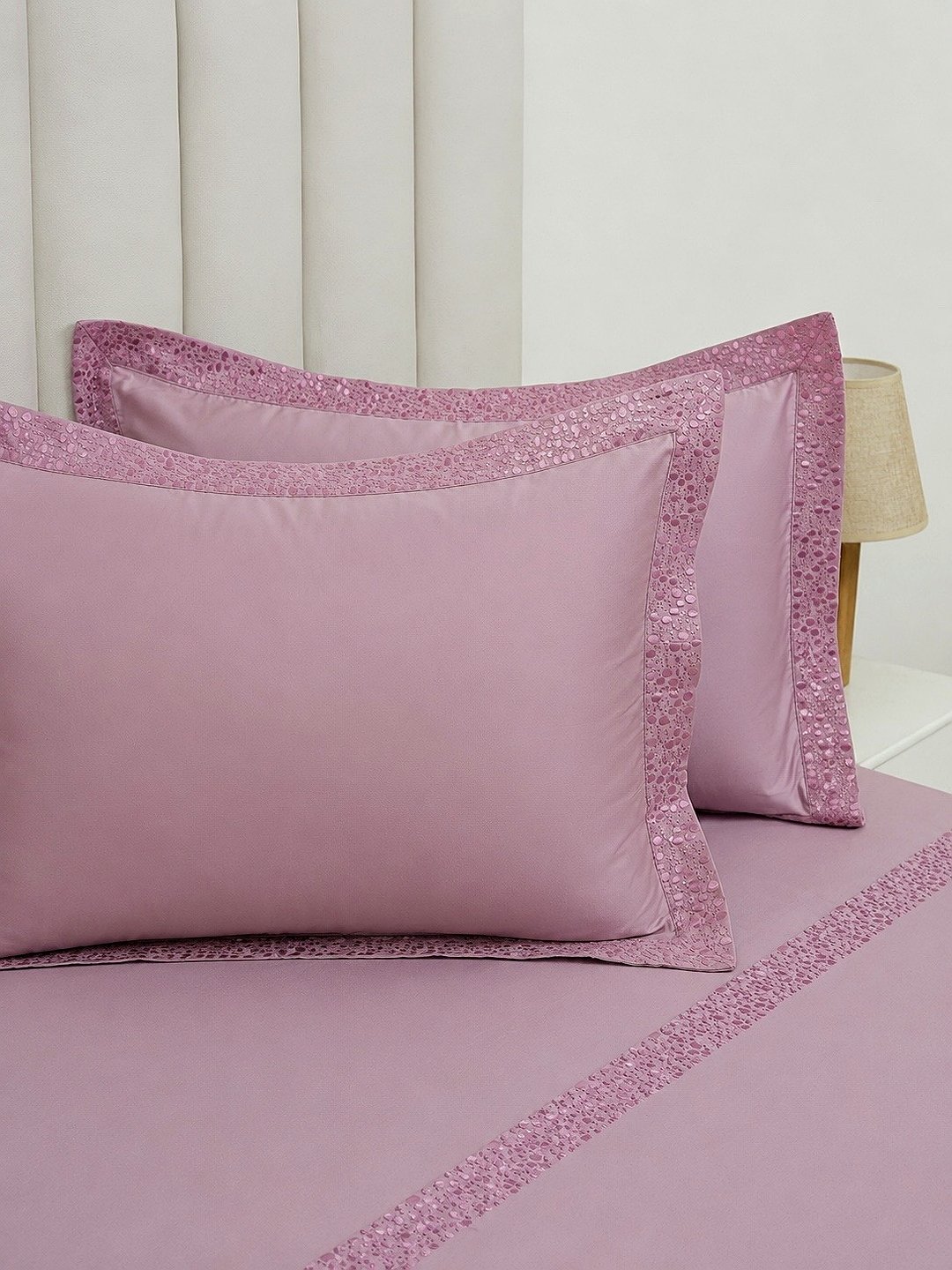 IMG_9941 100% Cotton Bedsheet with 2 Pillow Cover - Image 1